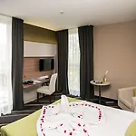 Western Lakeside 4* Székesfehérvár