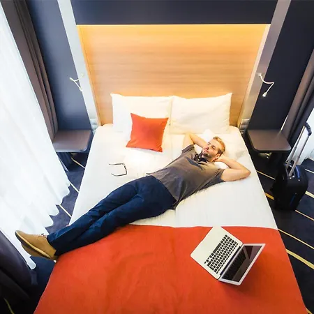 Western Lakeside Hotel Szekesfehervar