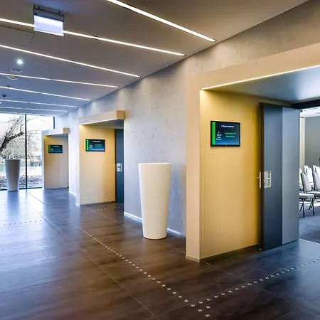 Western Lakeside 4* Székesfehérvár