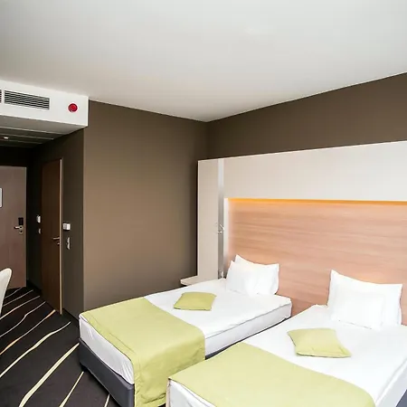 Hotel Western Lakeside 4*
