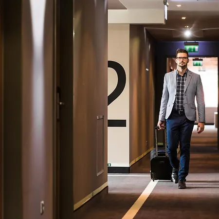 Western Lakeside Szekesfehervar