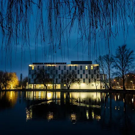 Szálloda Western Lakeside Székesfehérvár