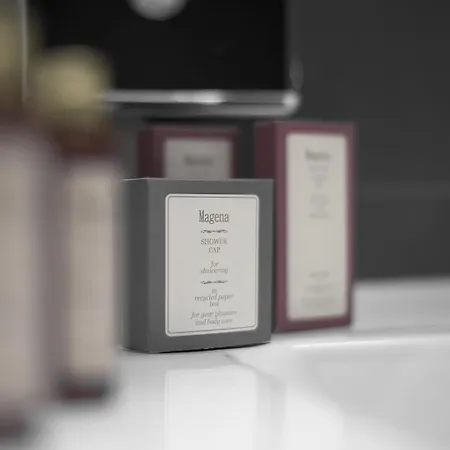 Western Lakeside Hotel 4*