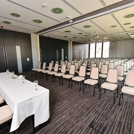 Western Lakeside Székesfehérvár