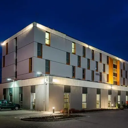 بست ويسترن بلاس ليك سايد 4* Székesfehérvár