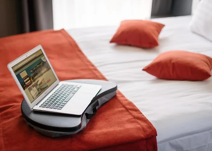 Western Lakeside Székesfehérvár