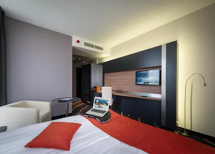 ベスト ウェスタン プラス レイクサイド ホテル