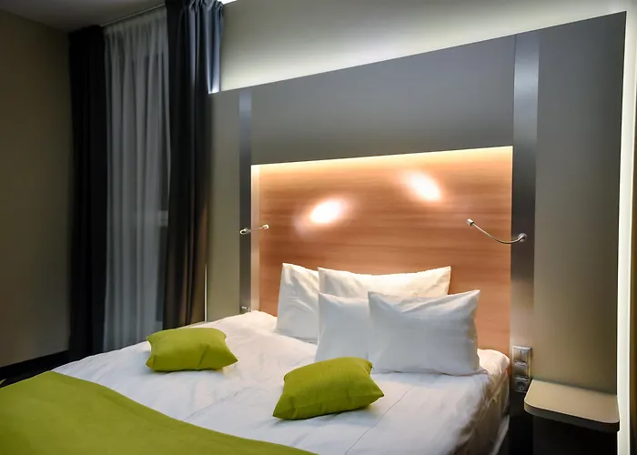 ベスト ウェスタン プラス レイクサイド ホテル