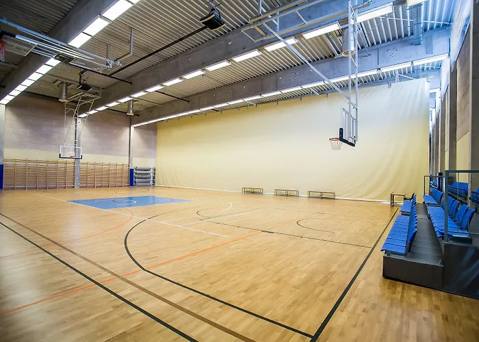 Western Lakeside Hotel 4*