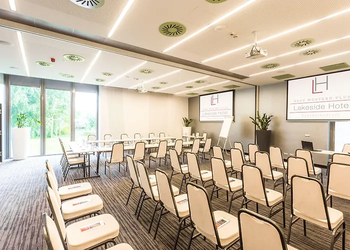 ベスト ウェスタン プラス レイクサイド ホテル 4*