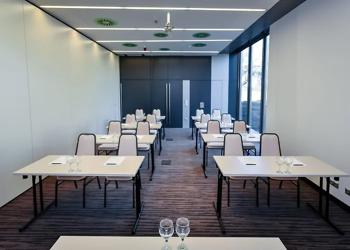 贝斯特韦斯特湖畔优质酒店 酒店 4*